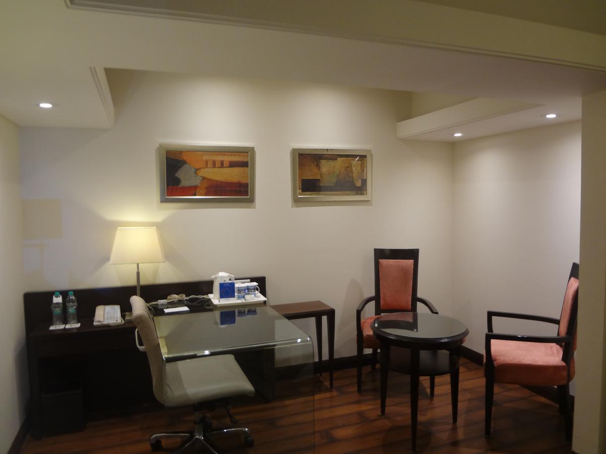 Hotel Fortune Park Ahmedabad Extérieur photo